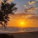 A Due Passi Dal Mare